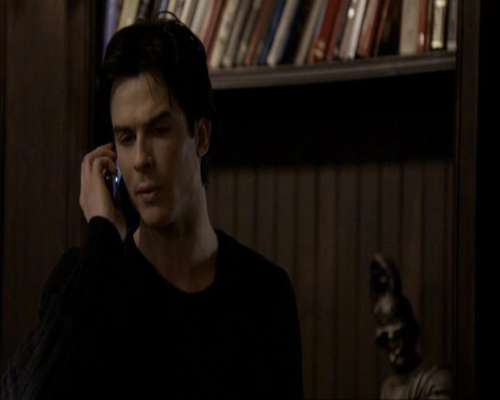 VampireDiariesWorld_dot_org-120BloodBrothers0505.jpg