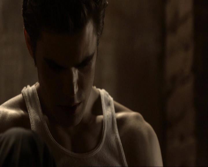 VampireDiariesWorld_dot_org-120BloodBrothers0632.jpg