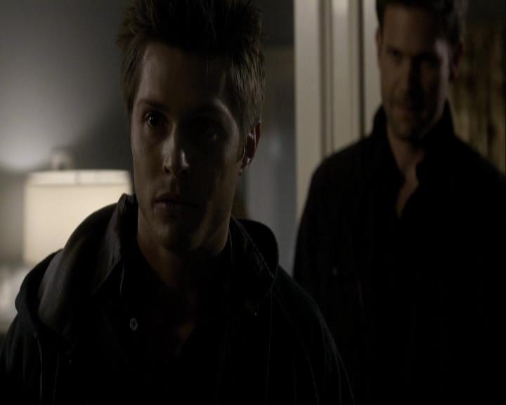 VampireDiariesWorld_dot_org-120BloodBrothers1118.jpg