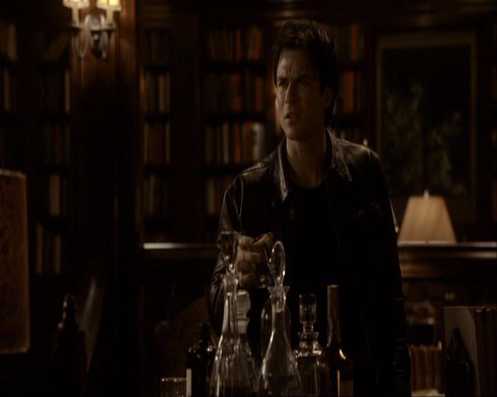 VampireDiariesWorld_dot_org-120BloodBrothers1725.jpg