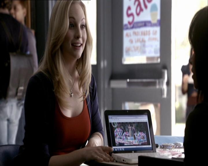 VampireDiariesWorld_dot_org-121Isobel0219.jpg