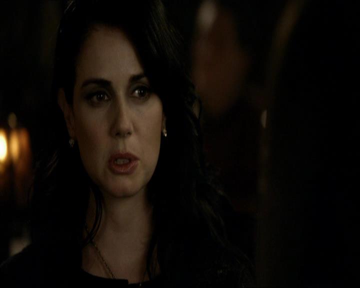 VampireDiariesWorld_dot_org-121Isobel0634.jpg