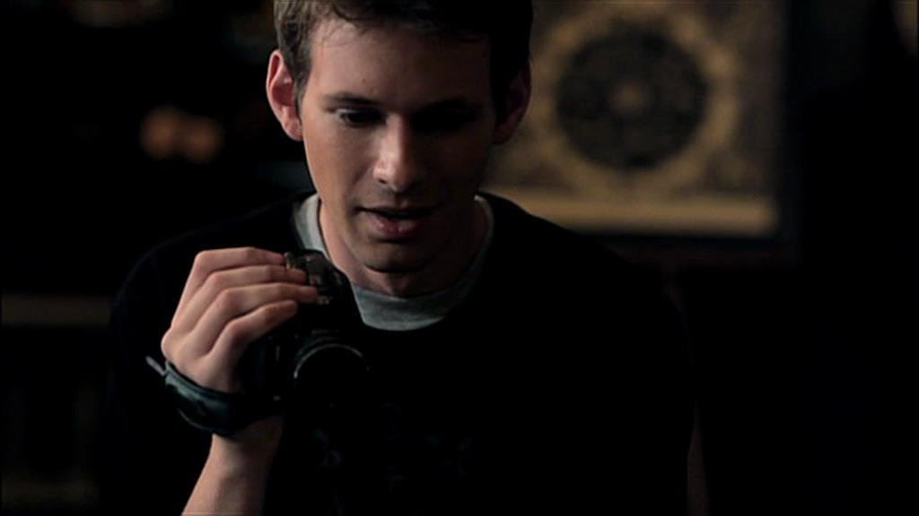 VampireDiariesWorld-dot-org_TVD-S1-SpecialFeatures_ADarkerTruthWebisodes_Captures00394.jpg