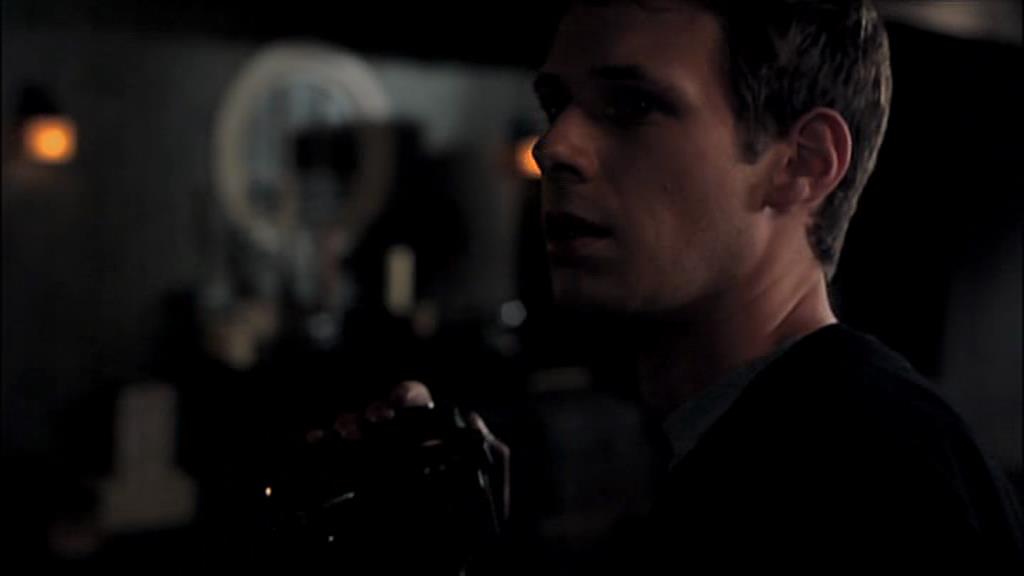 VampireDiariesWorld-dot-org_TVD-S1-SpecialFeatures_ADarkerTruthWebisodes_Captures00409.jpg