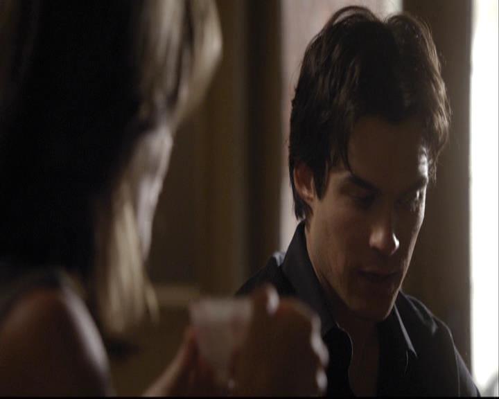 VampireDiariesWorld-dot-org_2x02BraveNewWorld0325.jpg