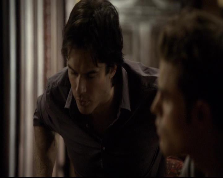 VampireDiariesWorld-dot-org_2x03BadMoonRising0054.jpg