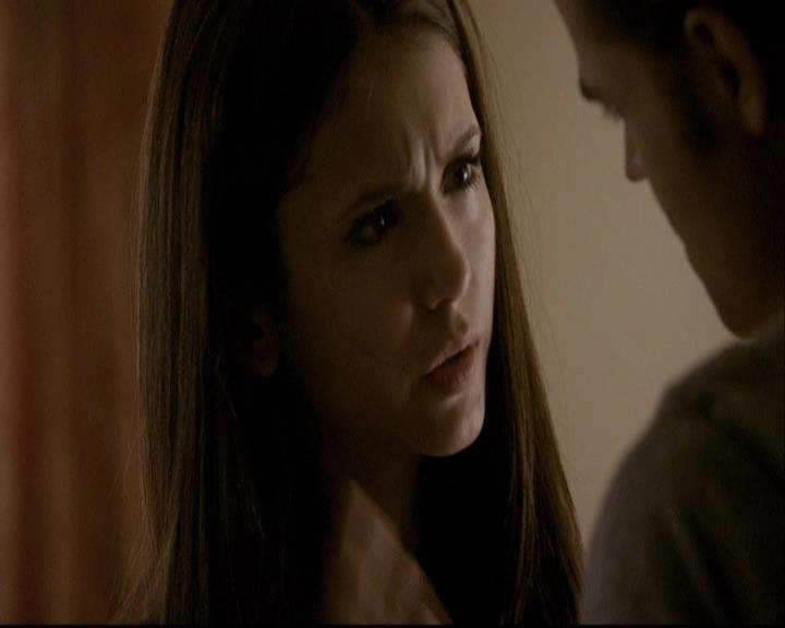 VampireDiariesWorld-dot-org_2x03BadMoonRising0232.jpg