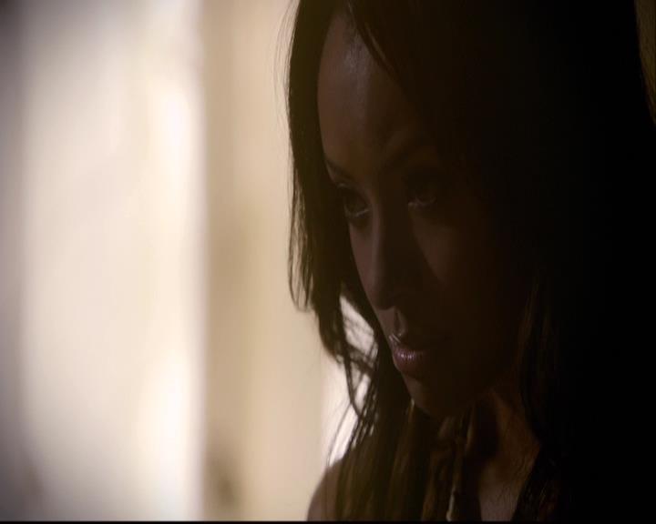 VampireDiariesWorld-dot-org_2x03BadMoonRising0493.jpg