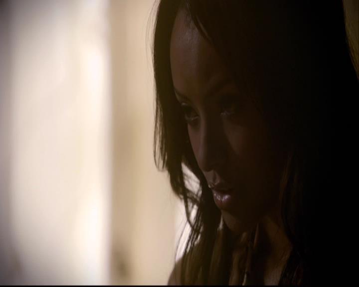 VampireDiariesWorld-dot-org_2x03BadMoonRising0494.jpg