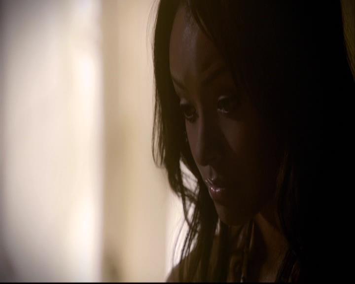 VampireDiariesWorld-dot-org_2x03BadMoonRising0496.jpg