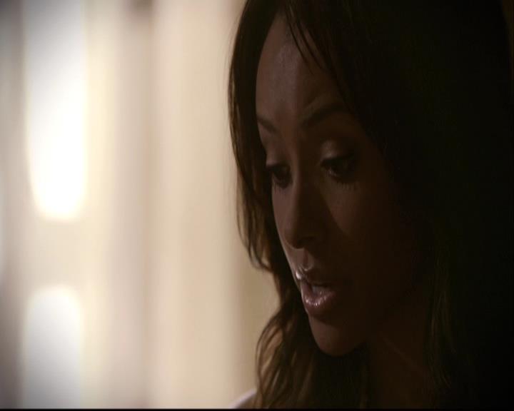 VampireDiariesWorld-dot-org_2x03BadMoonRising0507.jpg