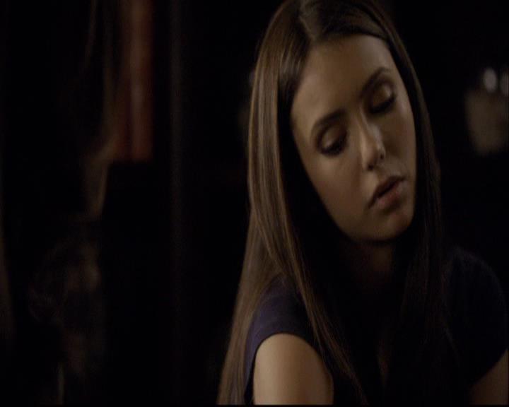 VampireDiariesWorld-dot-org_2x03BadMoonRising0912.jpg