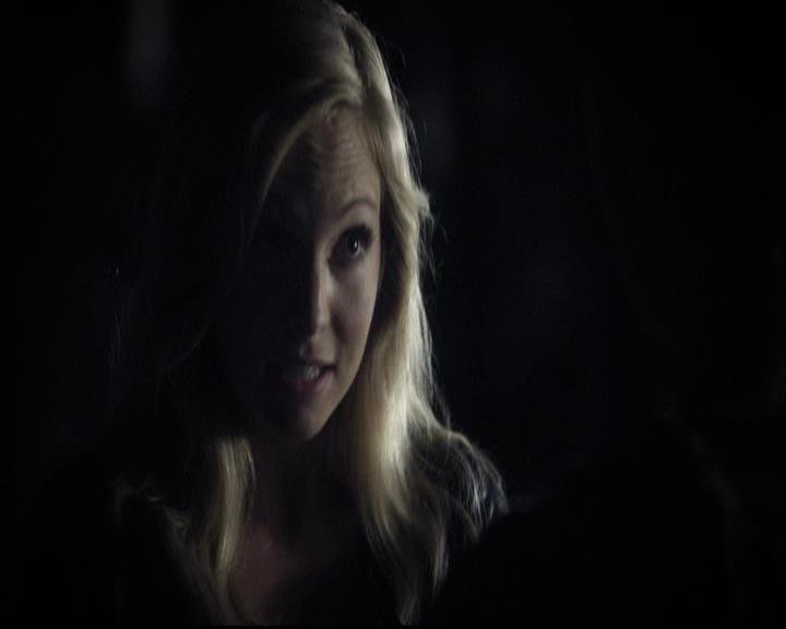 VampireDiariesWorld-dot-org_2x03BadMoonRising1947.jpg