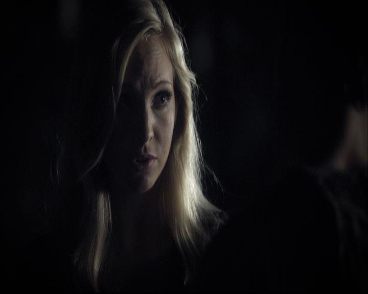 VampireDiariesWorld-dot-org_2x03BadMoonRising1968.jpg