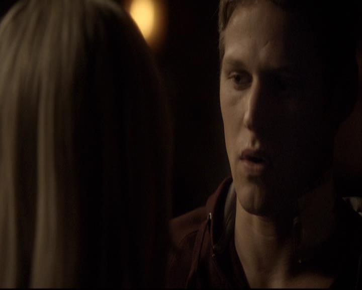 VampireDiariesWorld-dot-org_2x03BadMoonRising2072.jpg