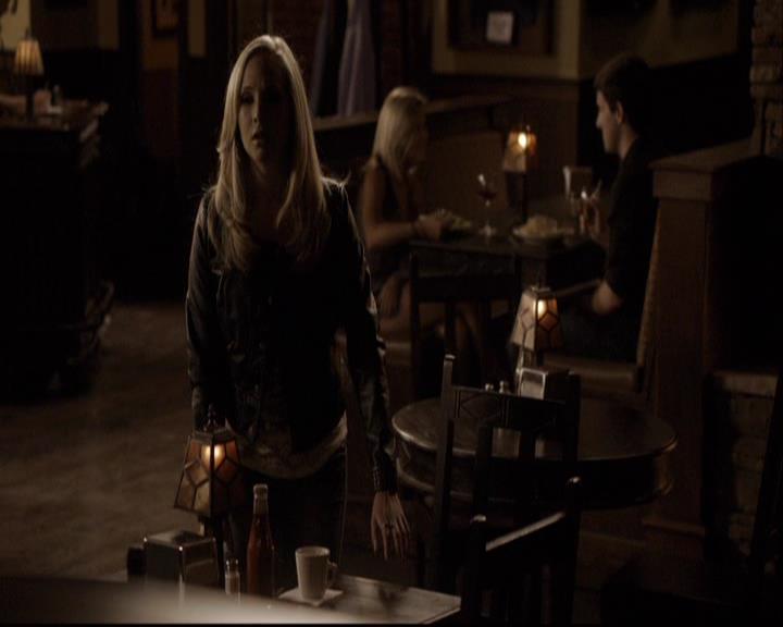 VampireDiariesWorld-dot-org_2x03BadMoonRising2096.jpg