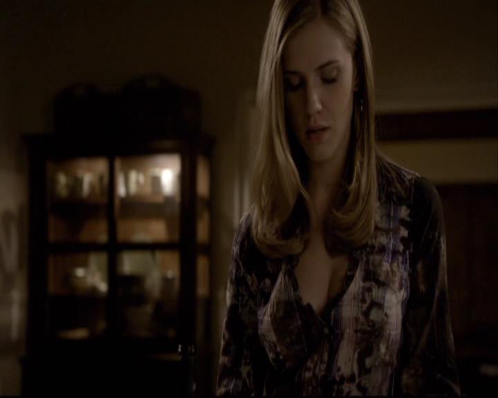 VampireDiariesWorld-dot-org_2x03BadMoonRising2107.jpg