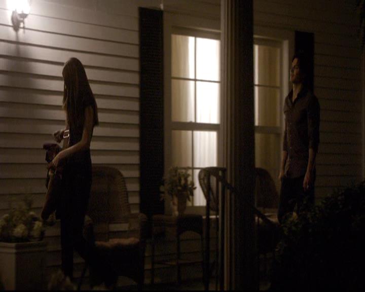 VampireDiariesWorld-dot-org_2x03BadMoonRising2139.jpg