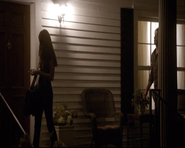 VampireDiariesWorld-dot-org_2x03BadMoonRising2140.jpg