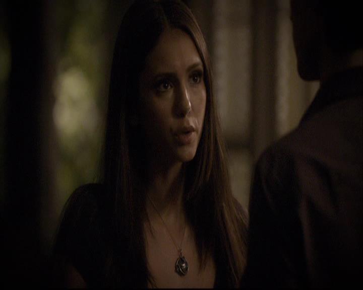 VampireDiariesWorld-dot-org_2x03BadMoonRising2147.jpg