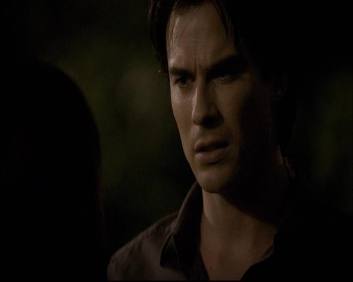 VampireDiariesWorld-dot-org_2x03BadMoonRising2151.jpg