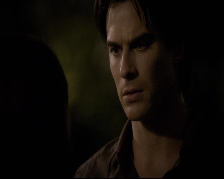 VampireDiariesWorld-dot-org_2x03BadMoonRising2153.jpg