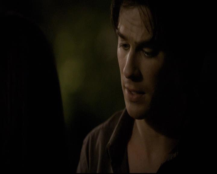 VampireDiariesWorld-dot-org_2x03BadMoonRising2159.jpg