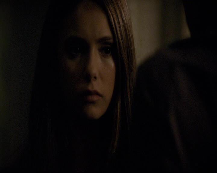 VampireDiariesWorld-dot-org_2x03BadMoonRising2161.jpg