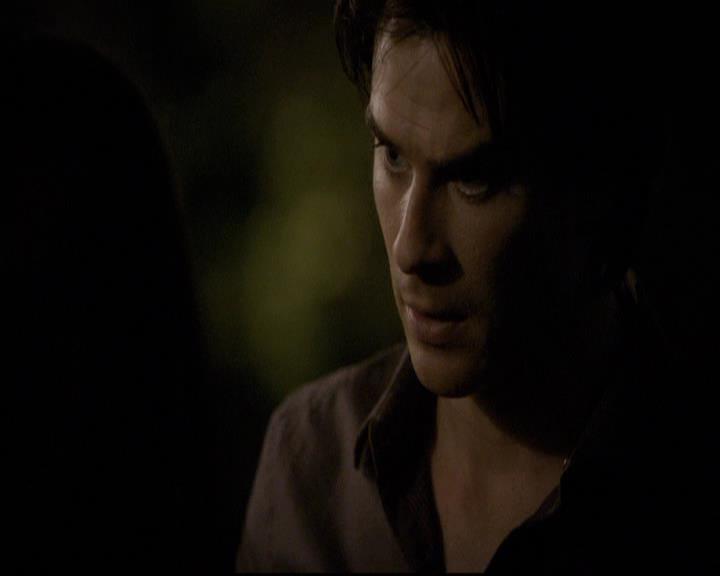 VampireDiariesWorld-dot-org_2x03BadMoonRising2170.jpg