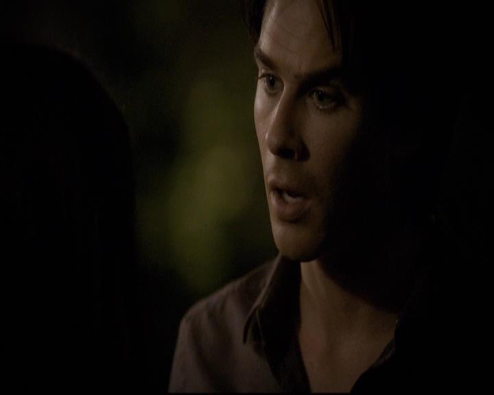 VampireDiariesWorld-dot-org_2x03BadMoonRising2172.jpg