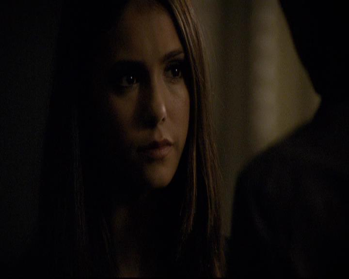 VampireDiariesWorld-dot-org_2x03BadMoonRising2175.jpg