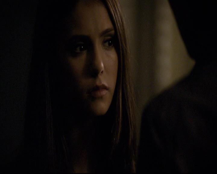 VampireDiariesWorld-dot-org_2x03BadMoonRising2176.jpg