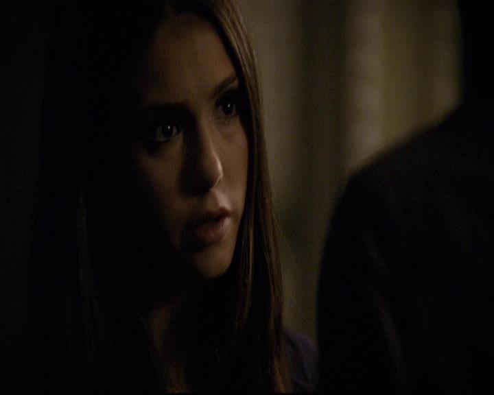 VampireDiariesWorld-dot-org_2x03BadMoonRising2180.jpg