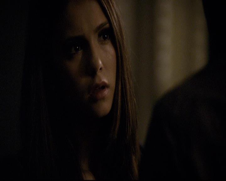 VampireDiariesWorld-dot-org_2x03BadMoonRising2183.jpg