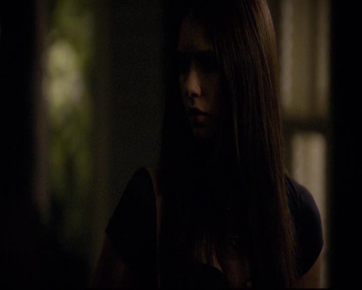 VampireDiariesWorld-dot-org_2x03BadMoonRising2220.jpg