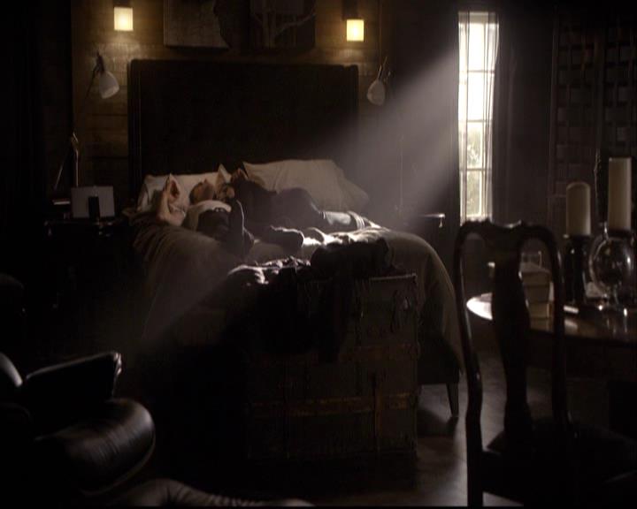 VampireDiariesWorld-dot-org_2x04MemoryLane0103.jpg