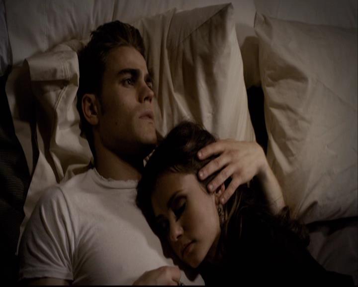 VampireDiariesWorld-dot-org_2x04MemoryLane0114.jpg