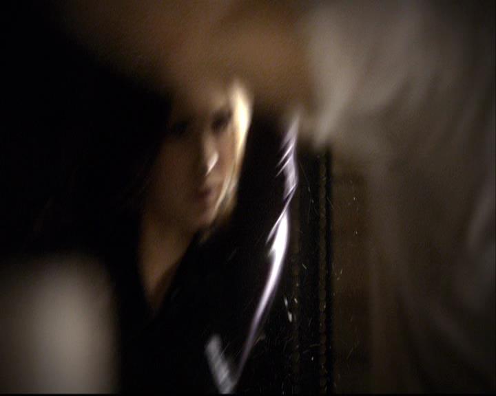 VampireDiariesWorld-dot-org_2x04MemoryLane0134.jpg