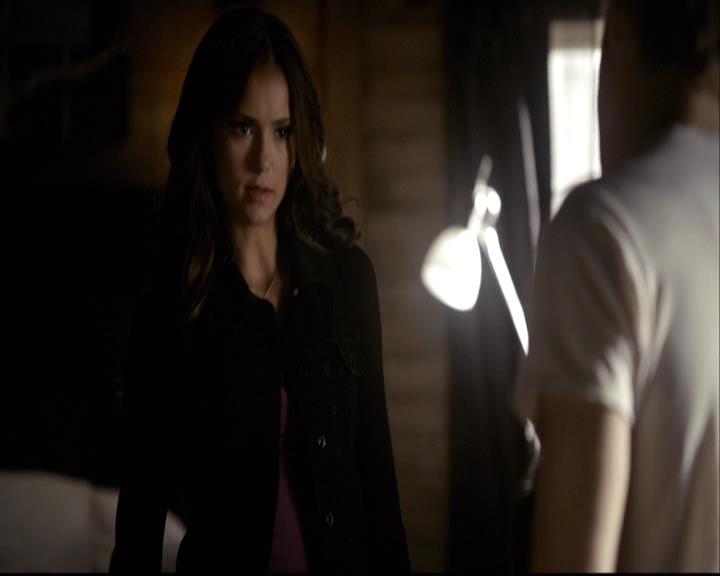 VampireDiariesWorld-dot-org_2x04MemoryLane0152.jpg