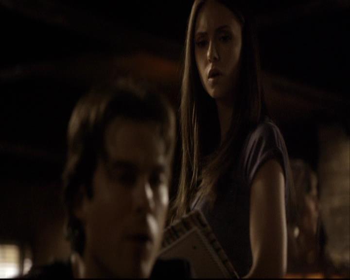 VampireDiariesWorld-dot-org_2x04MemoryLane0197.jpg