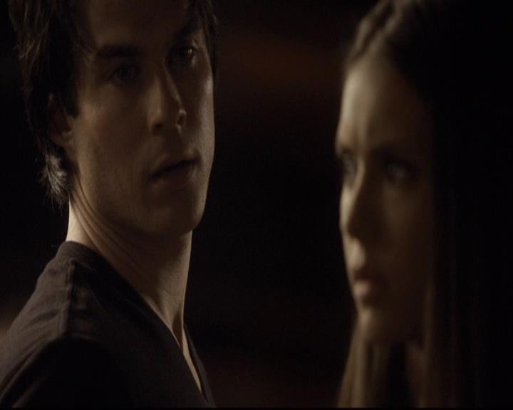 VampireDiariesWorld-dot-org_2x04MemoryLane0222.jpg