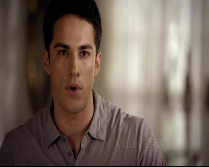 VampireDiariesWorld-dot-org_2x04MemoryLane0268.jpg