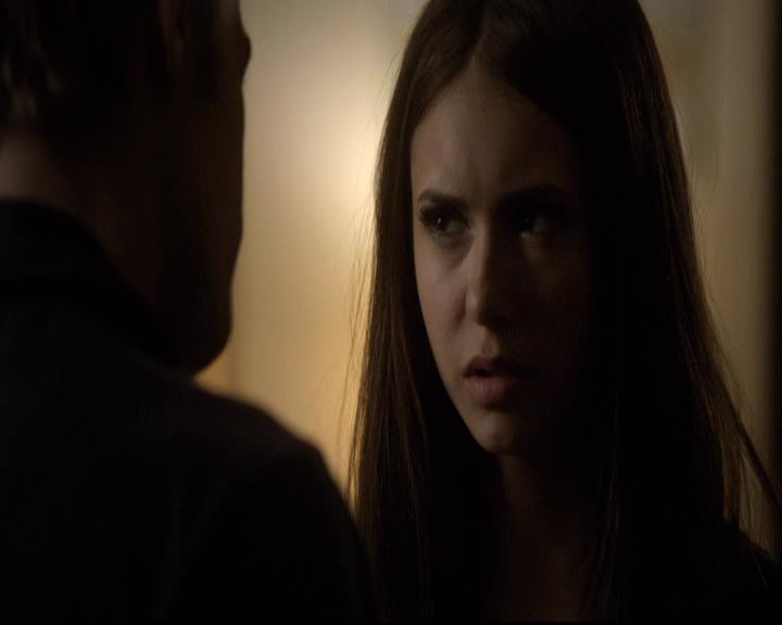 VampireDiariesWorld-dot-org_2x04MemoryLane2139.jpg