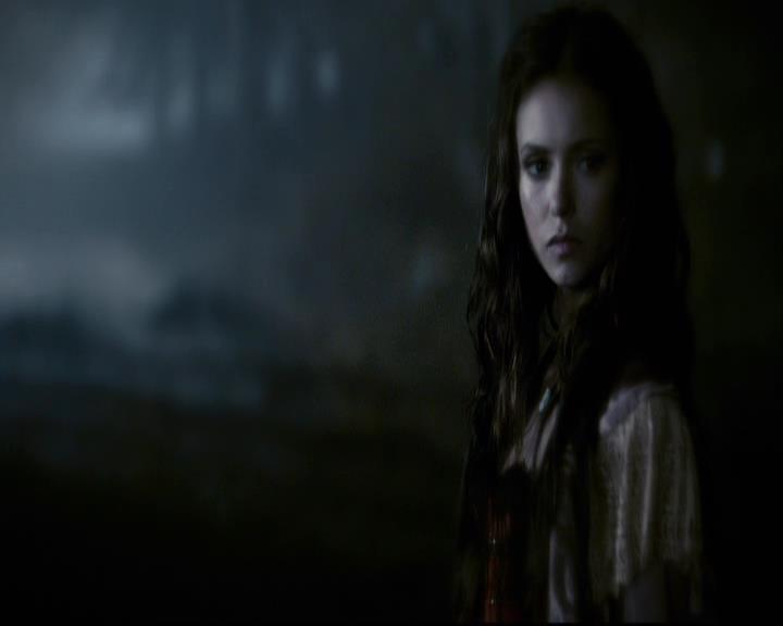 VampireDiariesWorld-dot-org_2x04MemoryLane2180.jpg