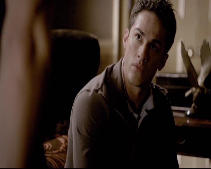 VampireDiariesWorld-dot-org_2x05KillOrBeKilled0078.jpg