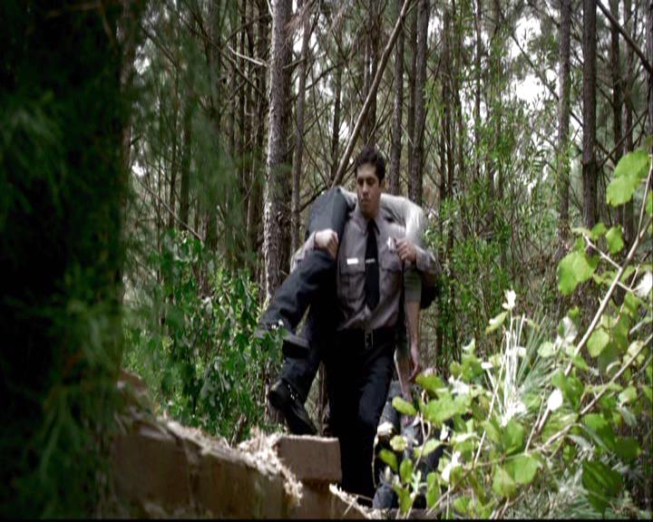 VampireDiariesWorld-dot-org_2x05KillOrBeKilled1239.jpg