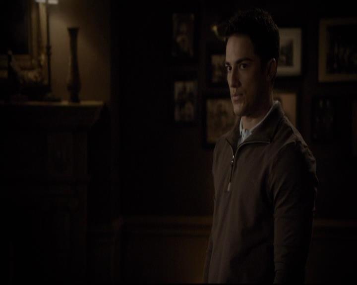 VampireDiariesWorld-dot-org_2x05KillOrBeKilled1929.jpg