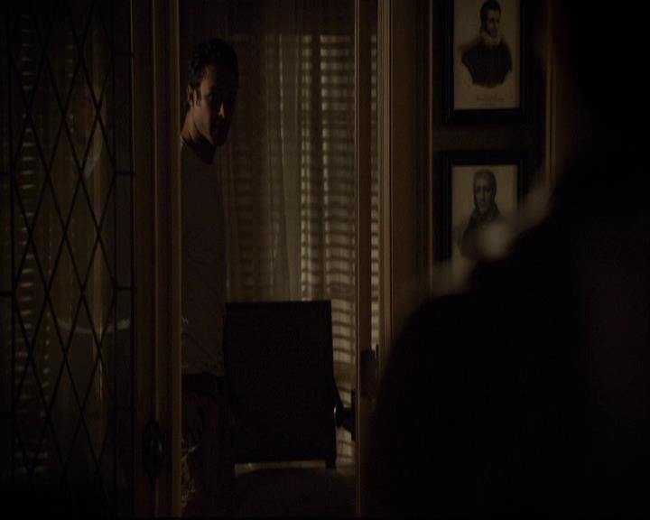 VampireDiariesWorld-dot-org_2x05KillOrBeKilled1931.jpg