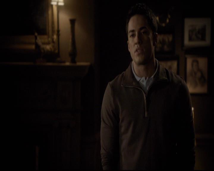 VampireDiariesWorld-dot-org_2x05KillOrBeKilled1936.jpg