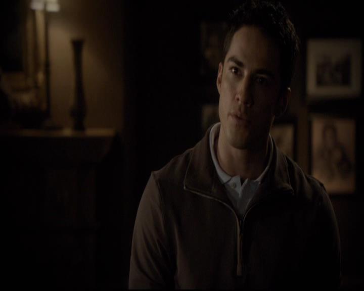 VampireDiariesWorld-dot-org_2x05KillOrBeKilled1951.jpg